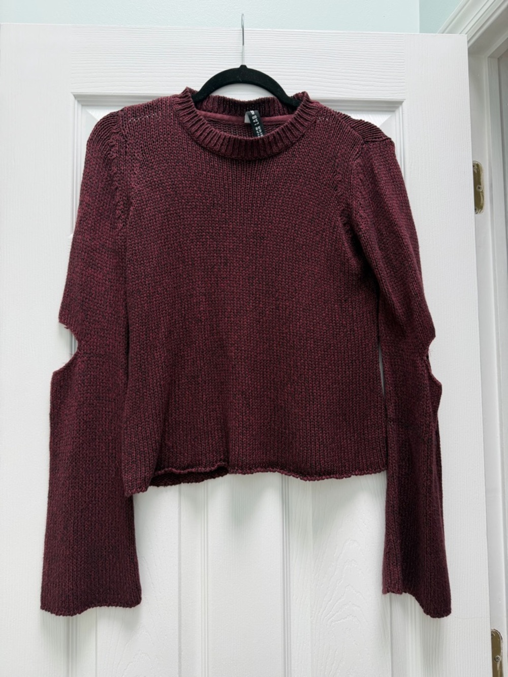 Design Lab Lord & Taylor Cropped Cutout Crewneck Sweater - Wine Burgundy